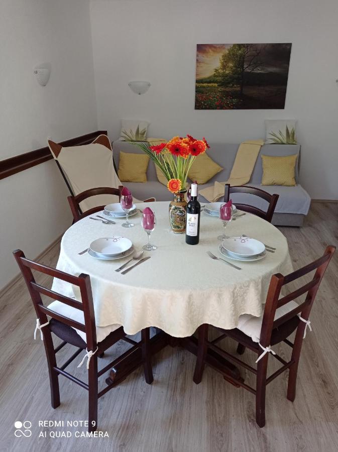 Studio Apartman Sonja Otočac Zewnętrze zdjęcie